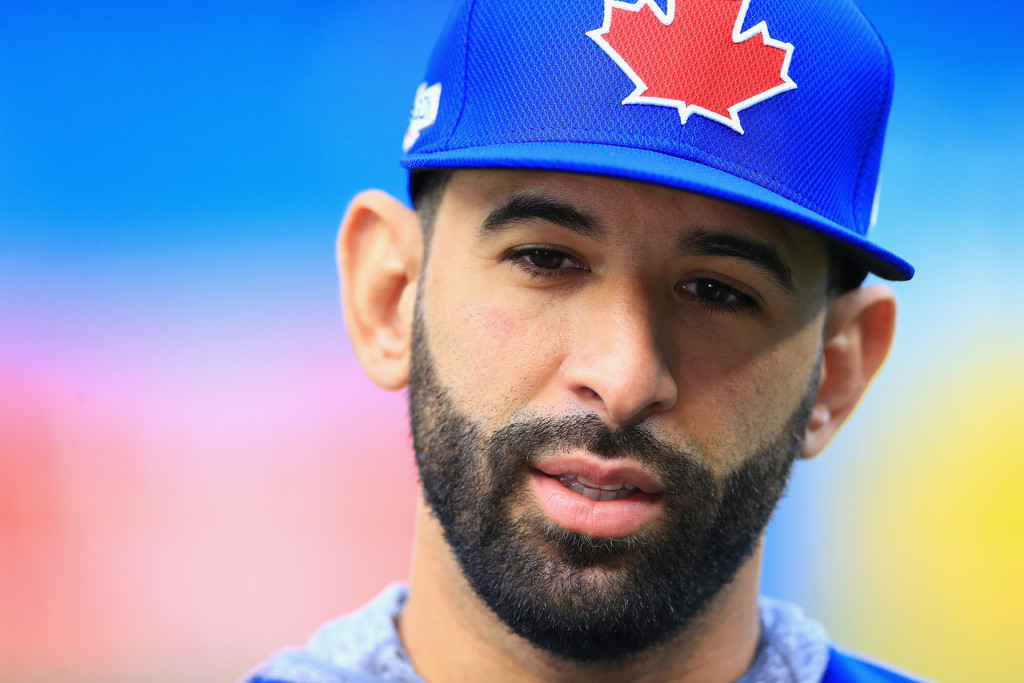 Jose Bautista re-signs with Blue Jays with one-year deal